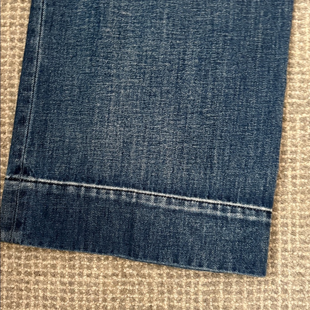 LAGENCE-NWT Size 25.Nolan Patch Pocket Jean in Dayton. - Picture 9 of 9